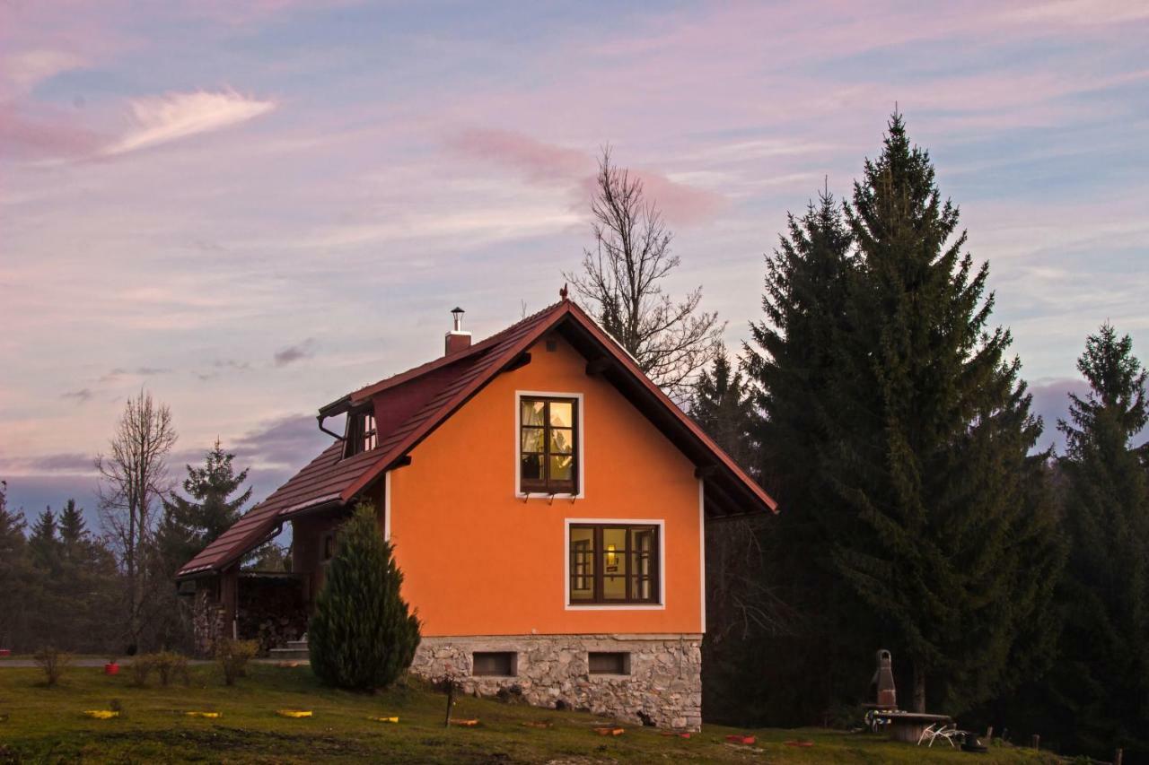 Vila Snjeguljica Goraci Luaran gambar